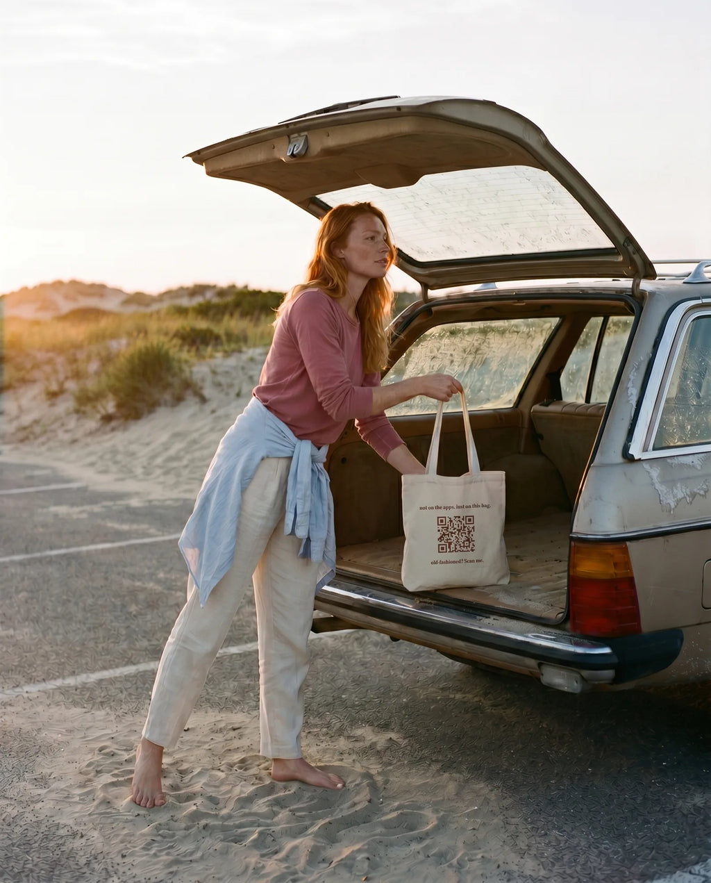 lifestyle-small-light-not-on-the-apps--cleo-stationwagon